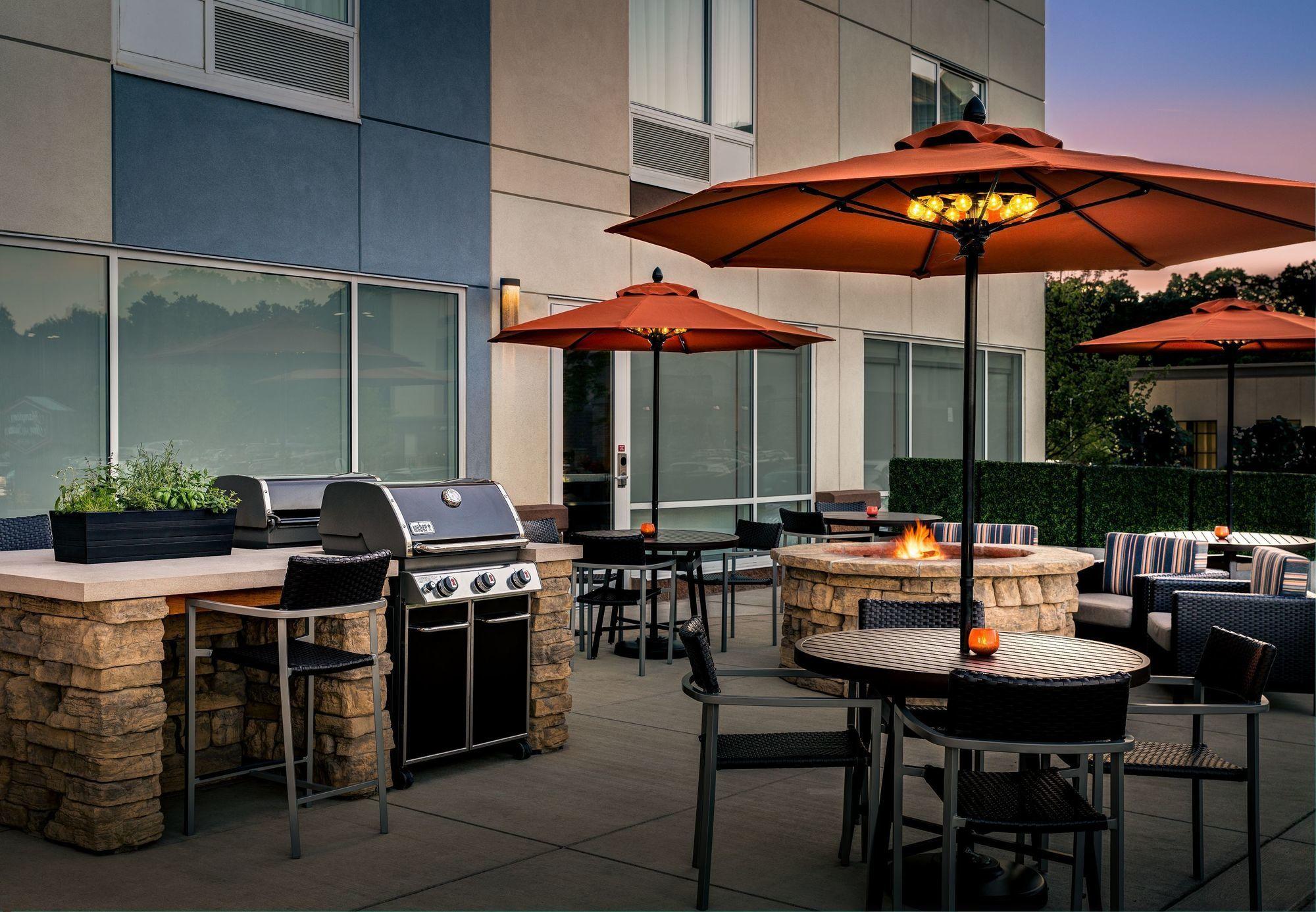 Towneplace Suites By Marriott Pittsburgh Harmarville Buitenkant foto
