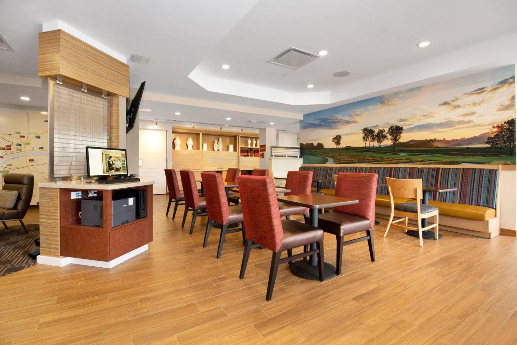 Towneplace Suites By Marriott Pittsburgh Harmarville Buitenkant foto