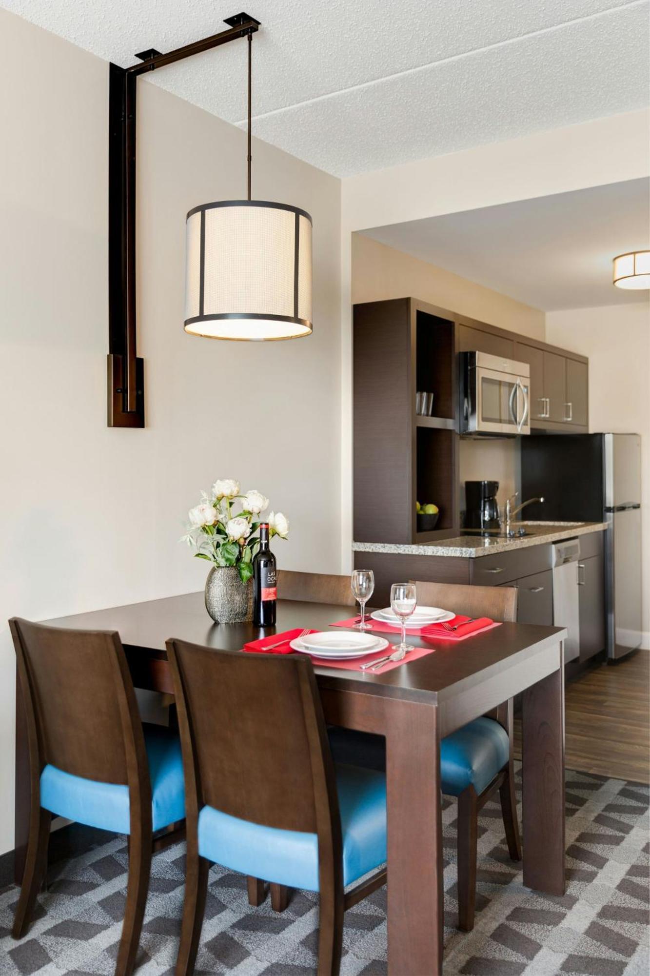 Towneplace Suites By Marriott Pittsburgh Harmarville Buitenkant foto