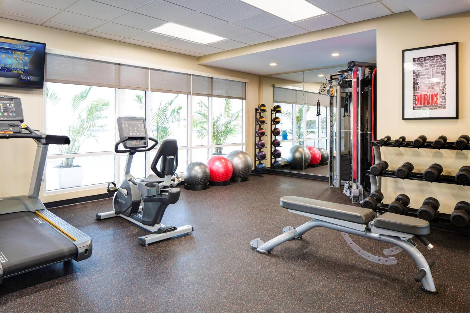 Towneplace Suites By Marriott Pittsburgh Harmarville Buitenkant foto